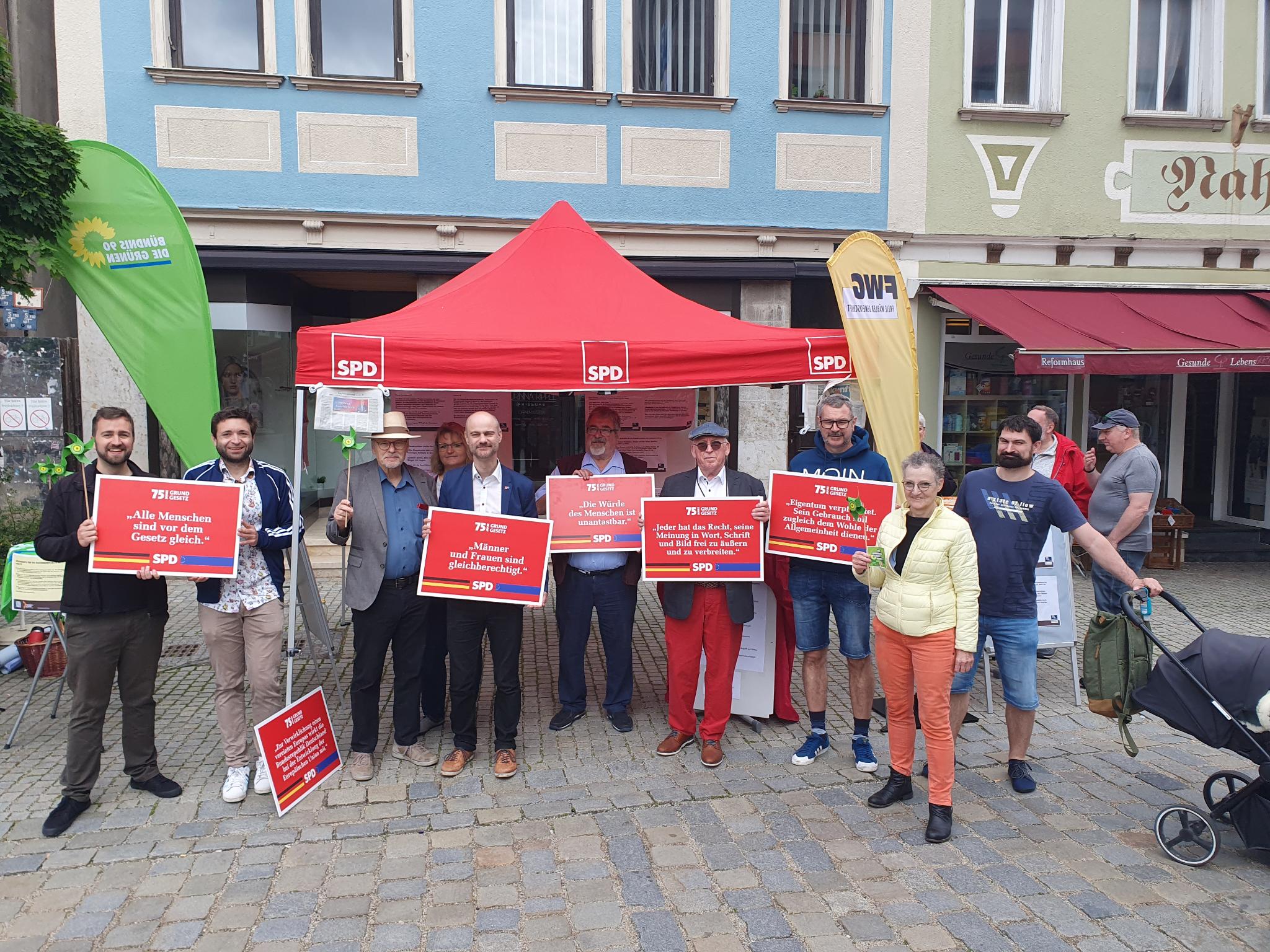 Neustadt feiert 75 Jahre Grundgesetz!