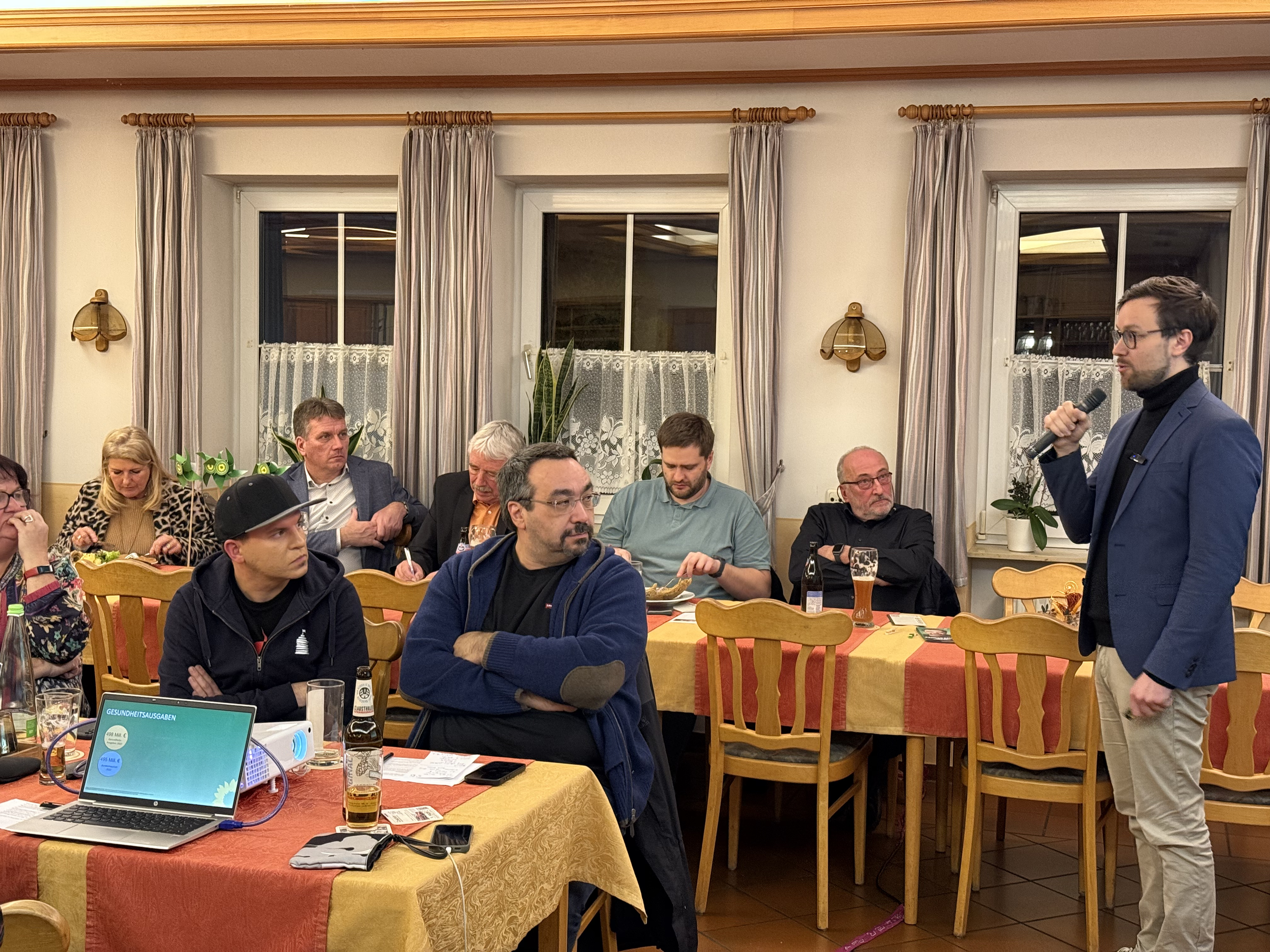 Kreiskliniken in der Krise - Rettung durch Reform?