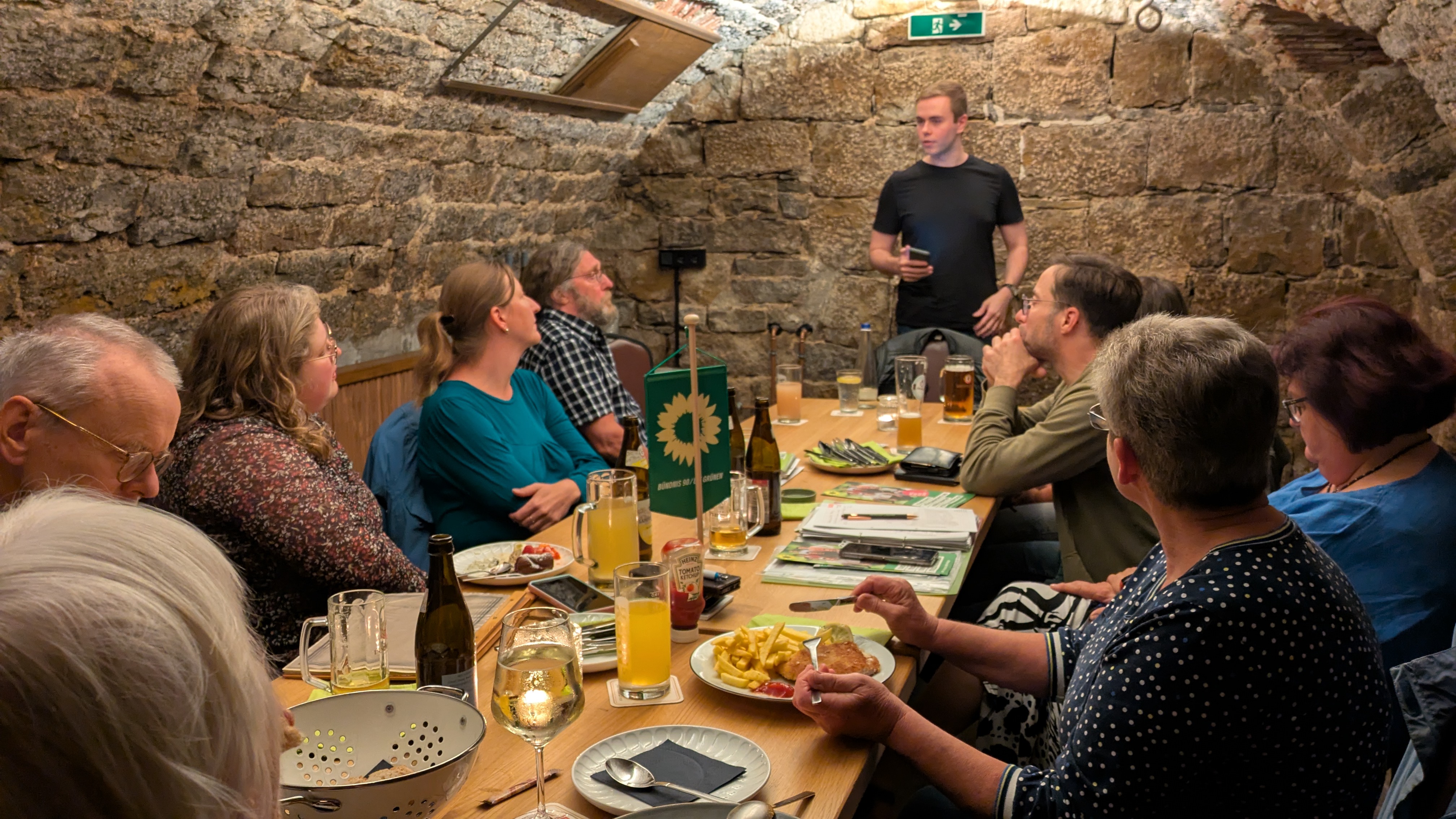 Die Ernährung der Zukunft - Rohkost oder Hightech auf dem Teller?