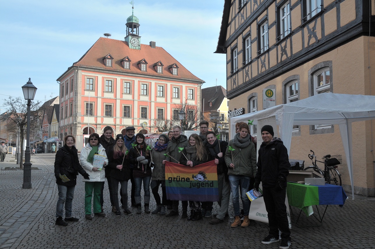 Infostand mit Grüner Jugend