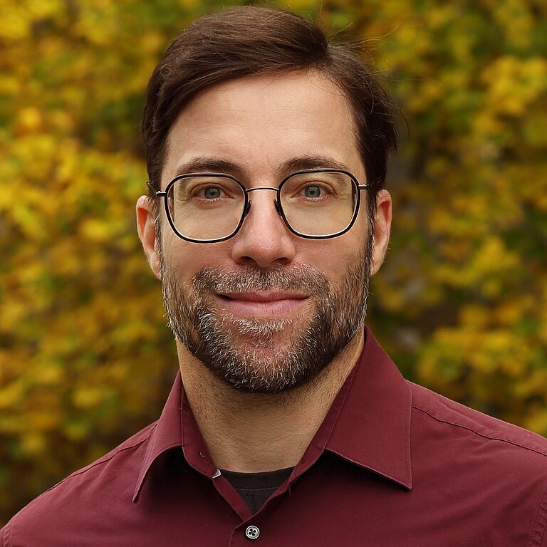 Dr. Thomas Schmidt