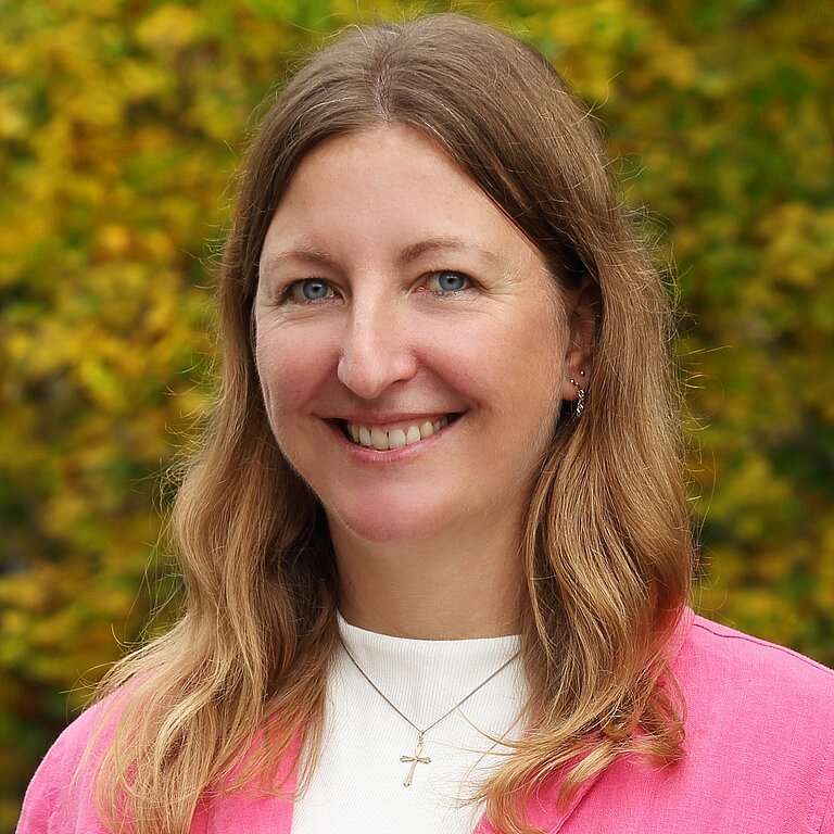 Yvonne Hirsch